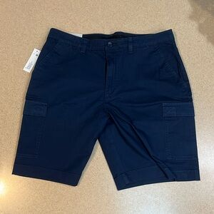 Savane Men’s cargo shorts NWT, navy blue